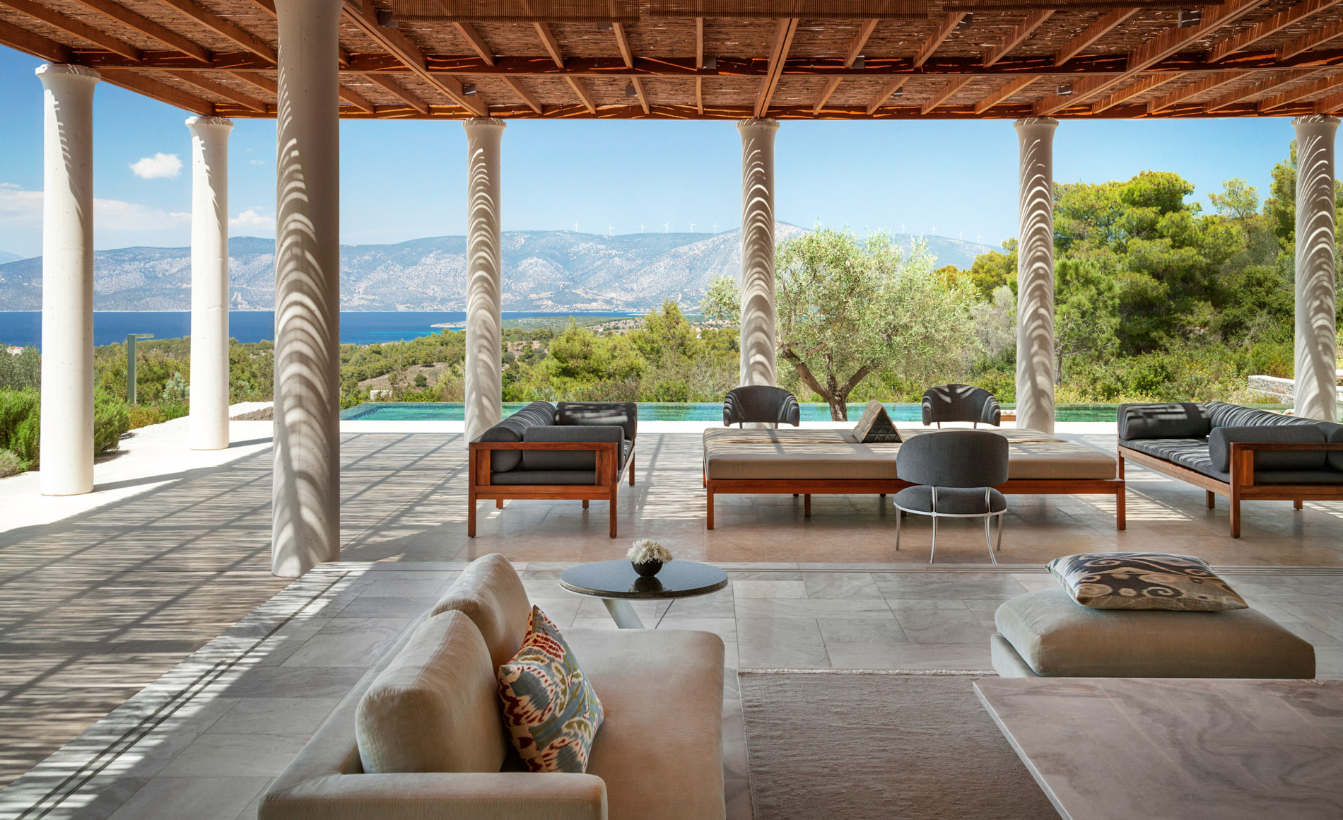 Amanzoe