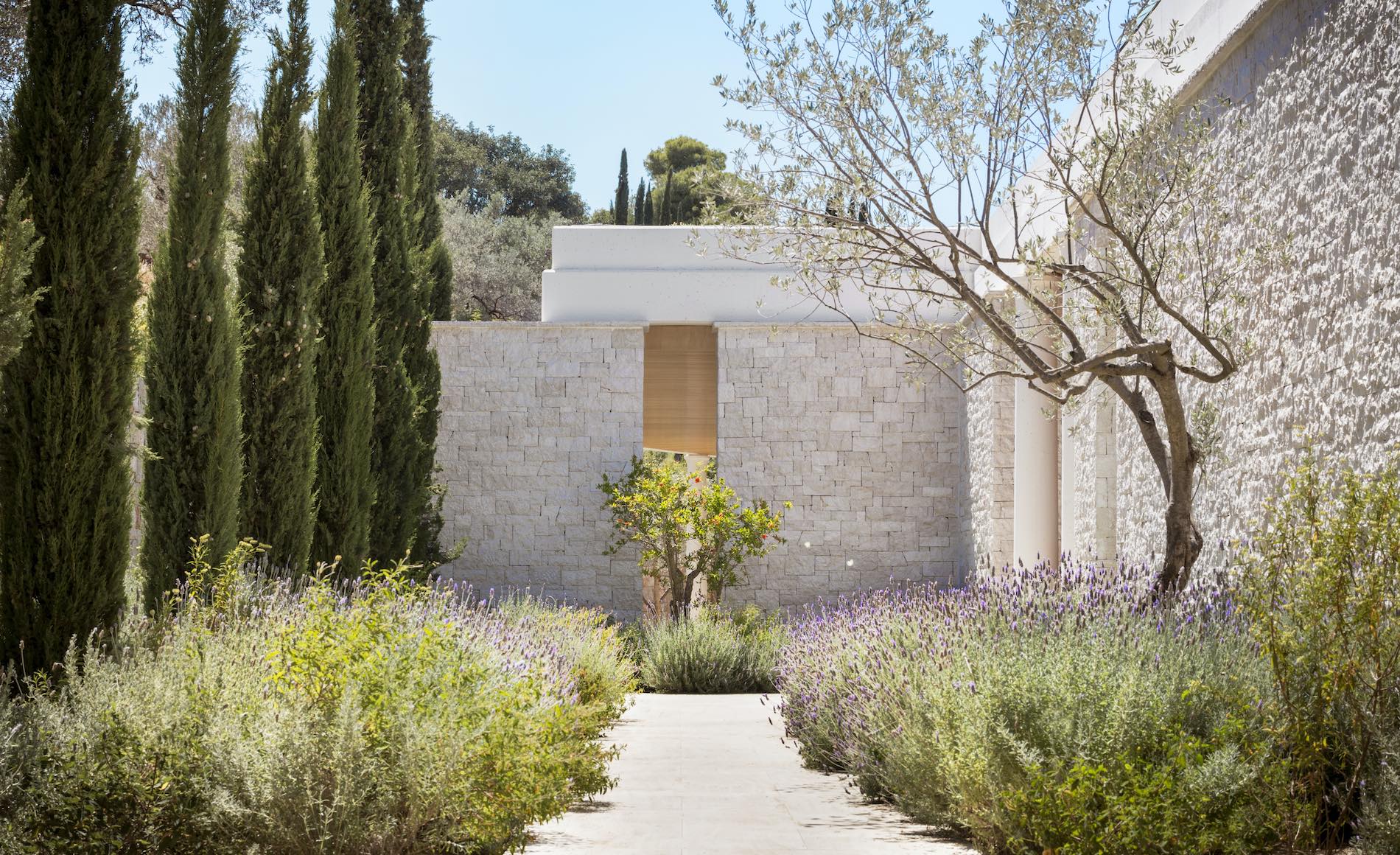 Amanzoe