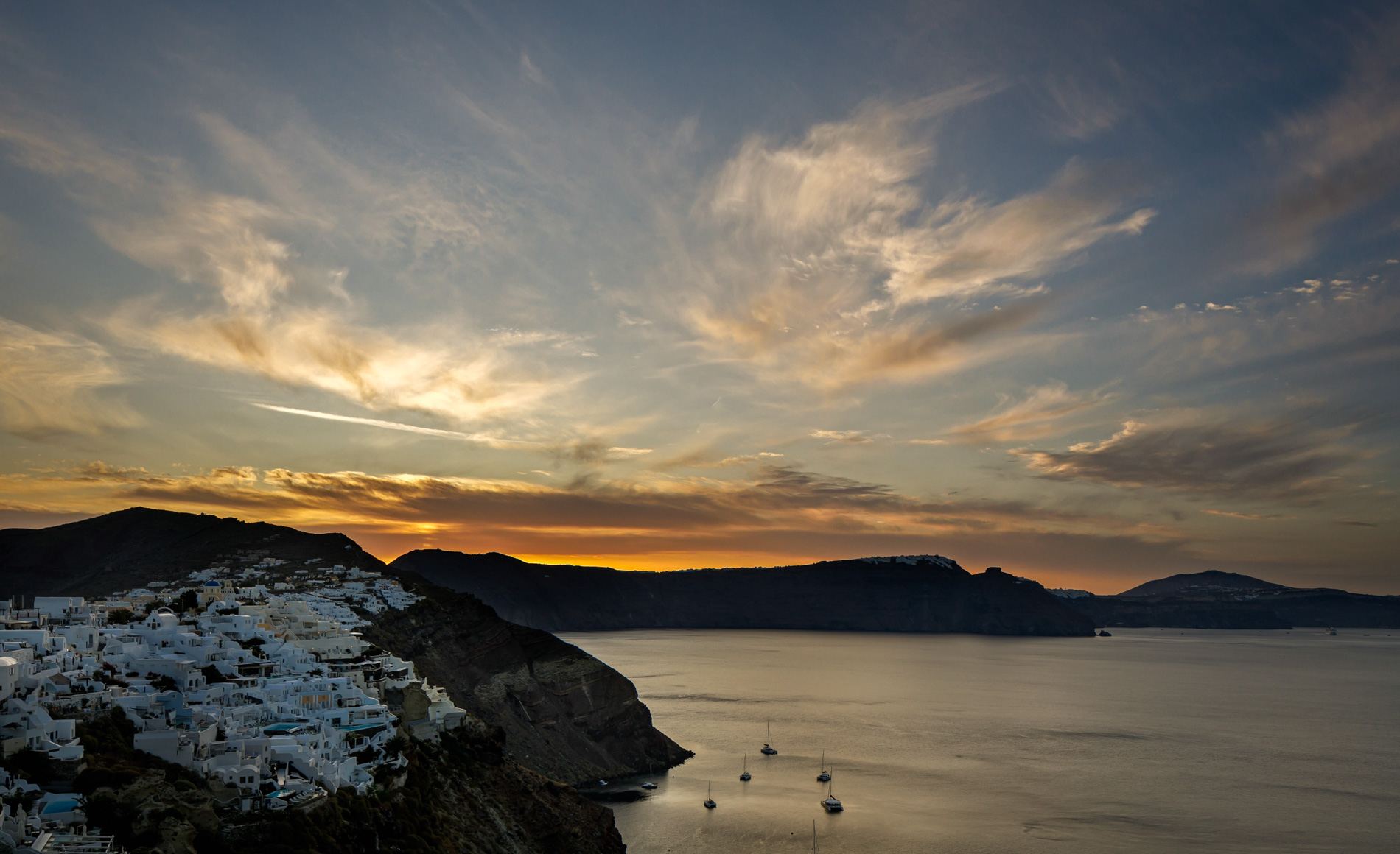 Canaves Oia Sunday Suites