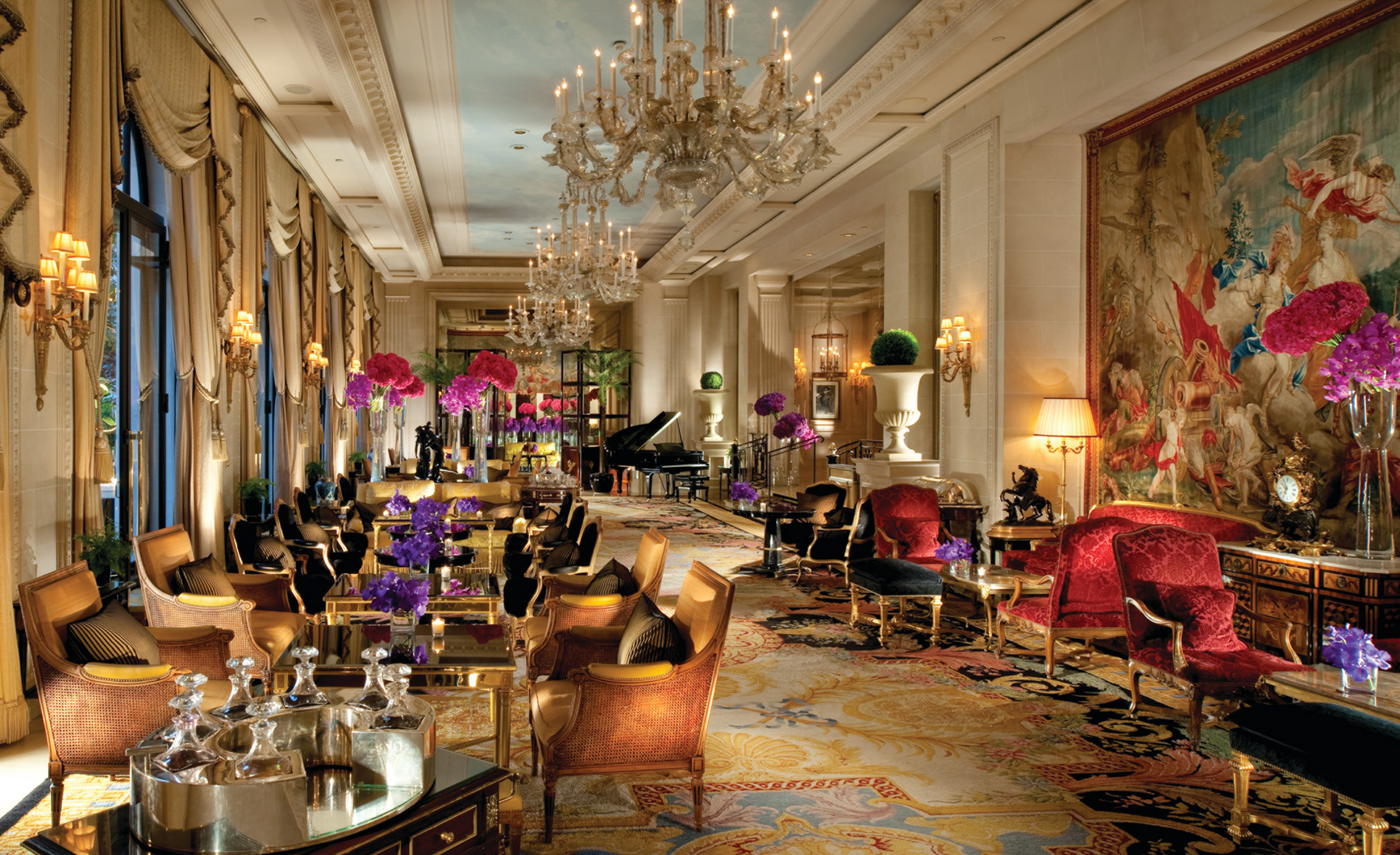 Four Seasons Hotel, George V. Paris