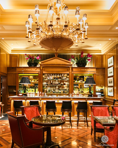 Four Seasons Hotel, George V. Paris