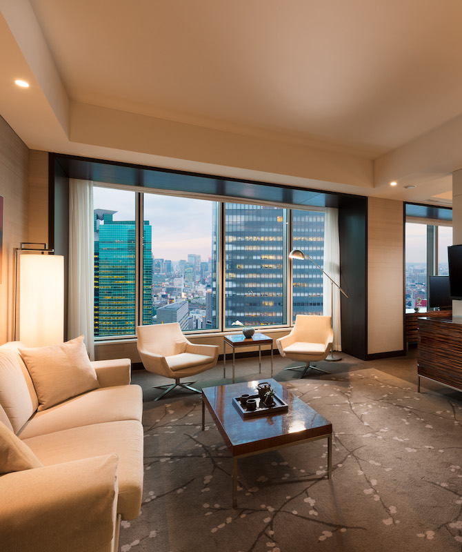 Executive City Corner Suite