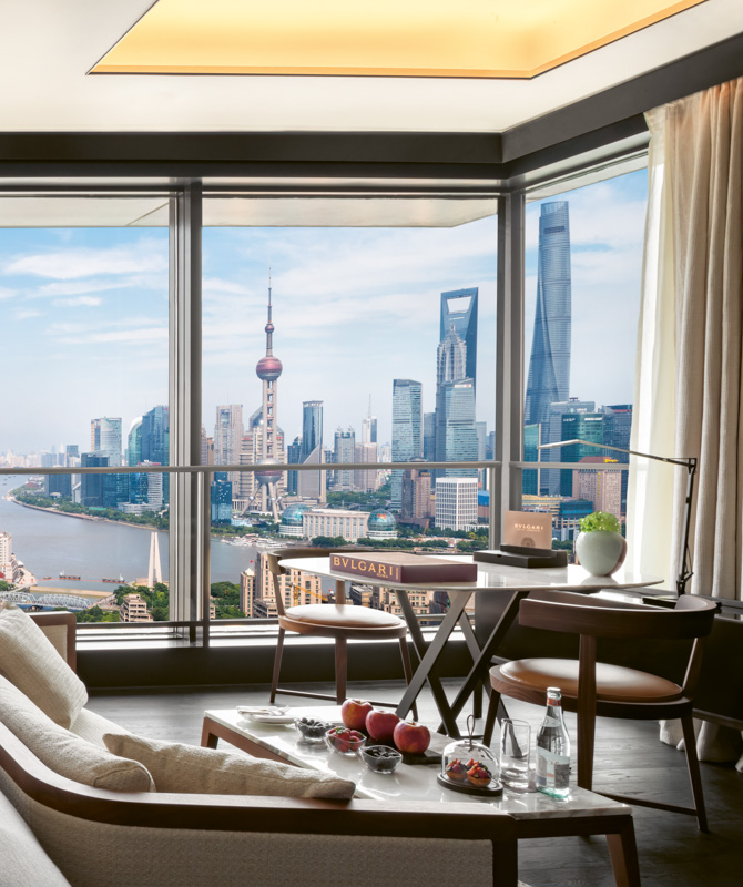 Premium Bund View Suite