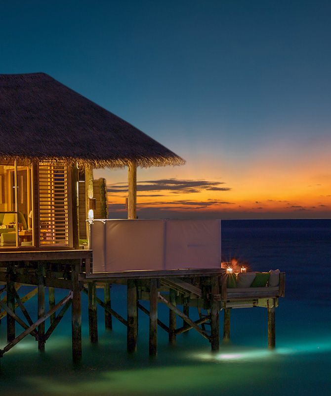 Sunset Laamu Water Villa with Pool