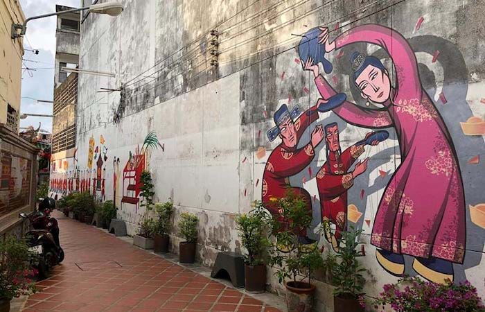Explore the Vibrant Street Art of Phuket Town